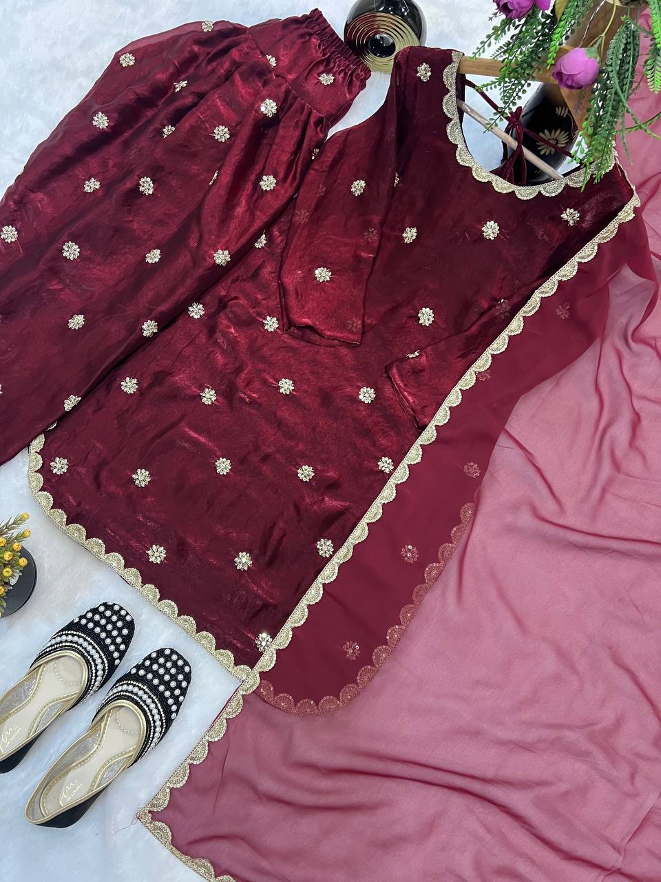 Color_Maroon