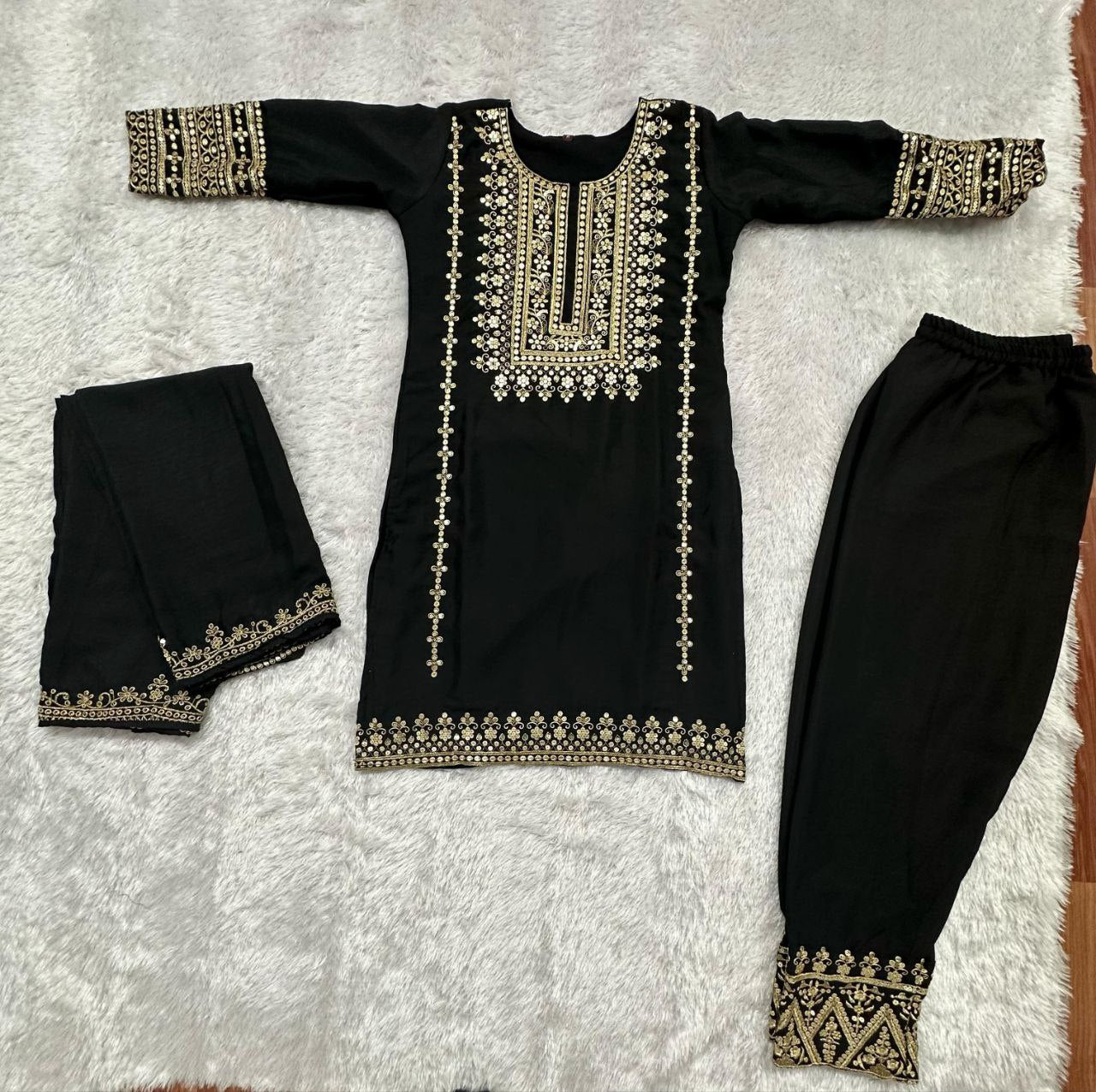 Color_Black