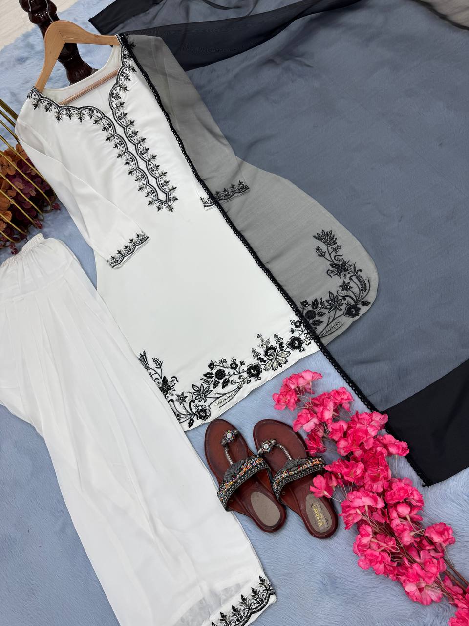 Color_White