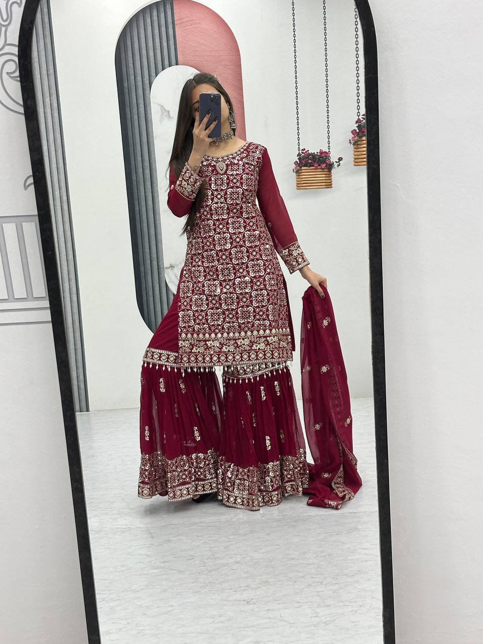 Color_Maroon