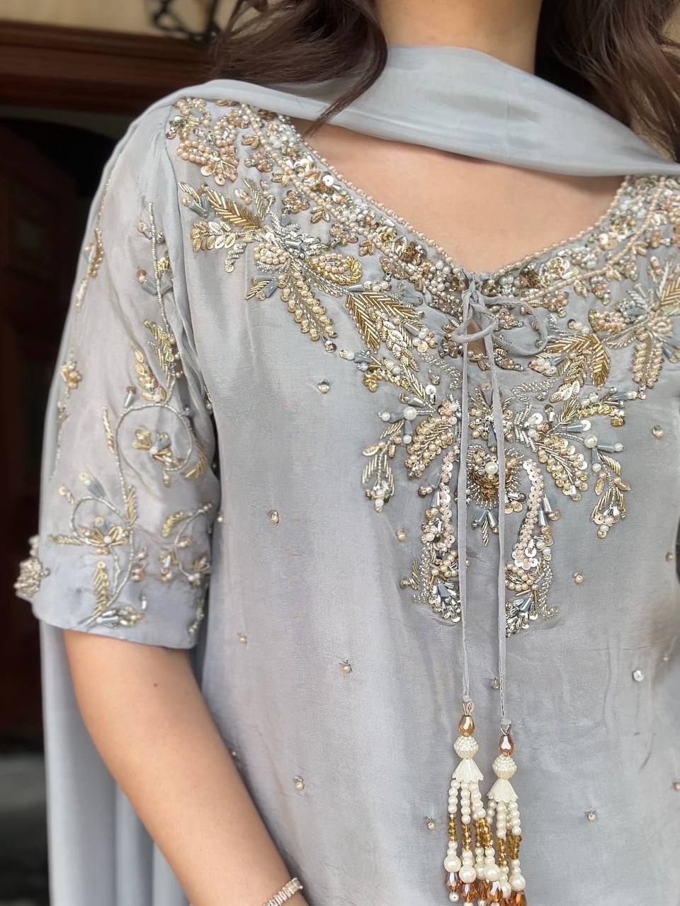 Color_Grey