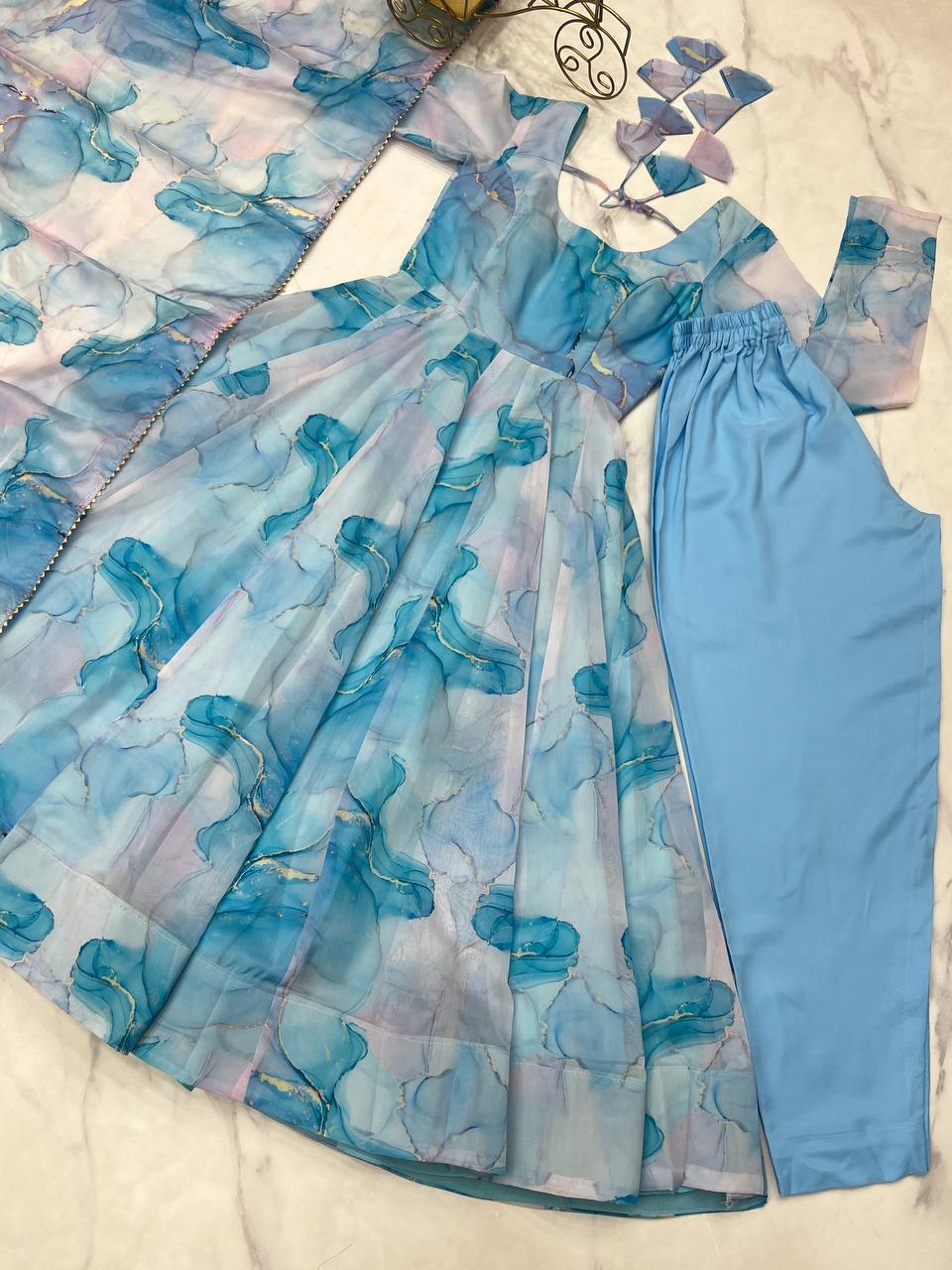 Color_Blue