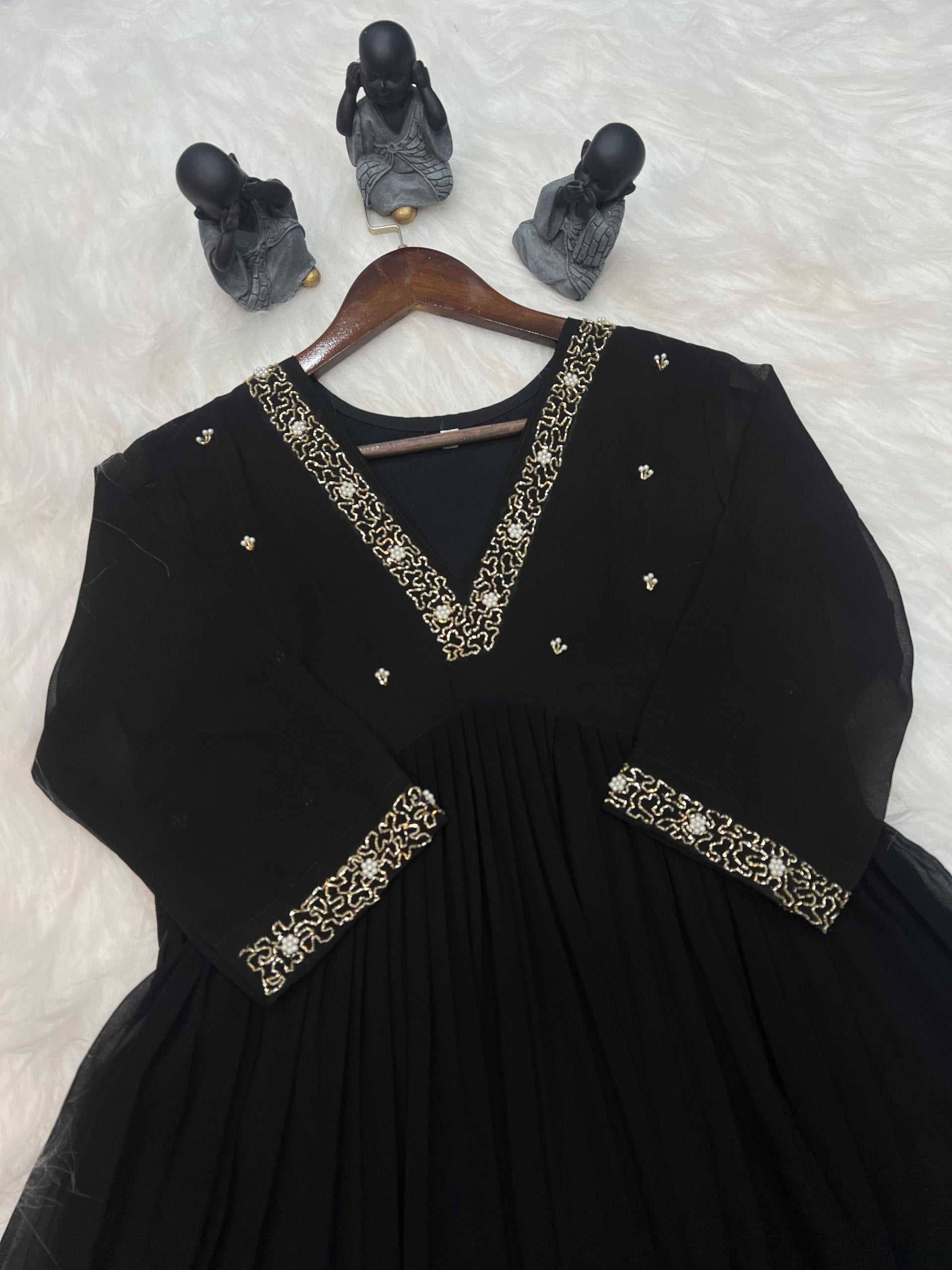 Color_Black