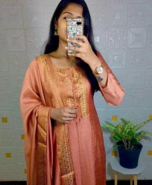Color_Orange