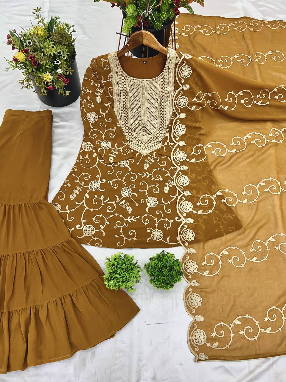 Color_Beige