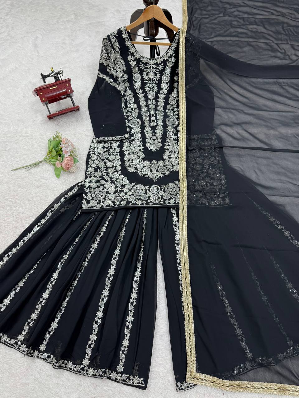 Color_Black