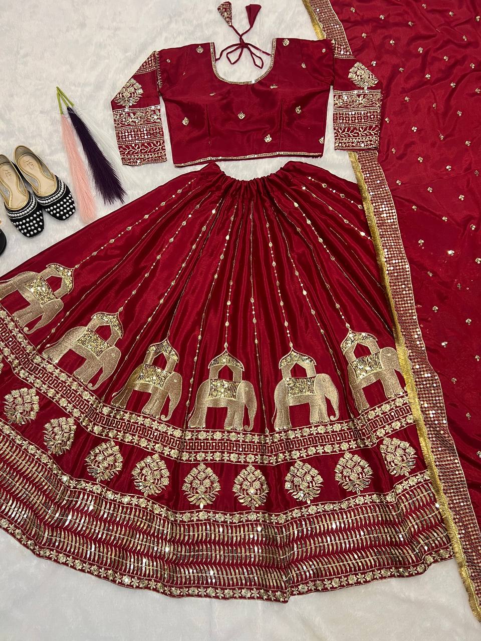 Color_MAROON