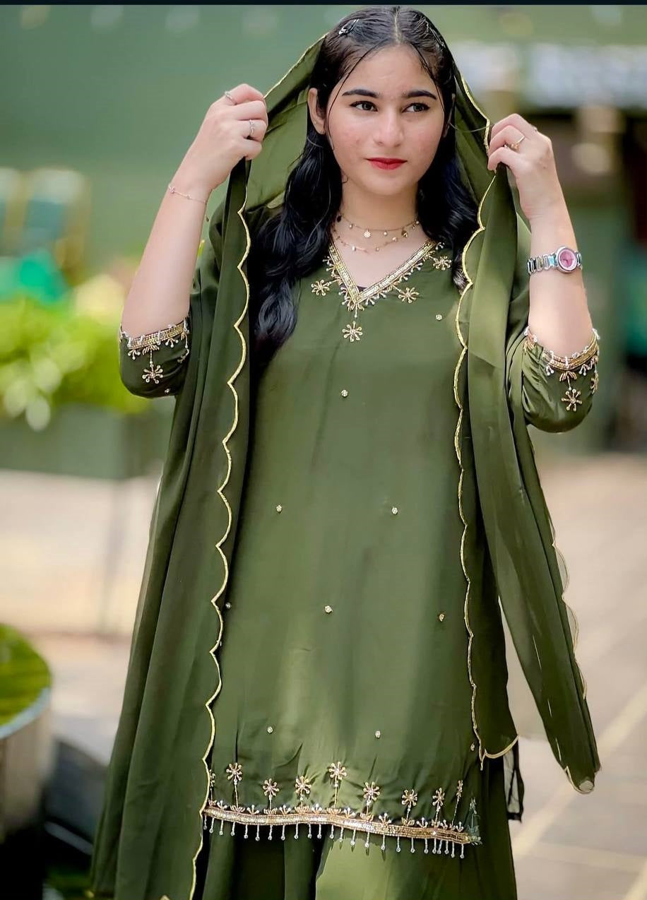 Women's Green Faux Georgette  Embroidery 5Mm Sequence Work With Full-Sleeves With Fancy Moti Lace Work Kurta Set