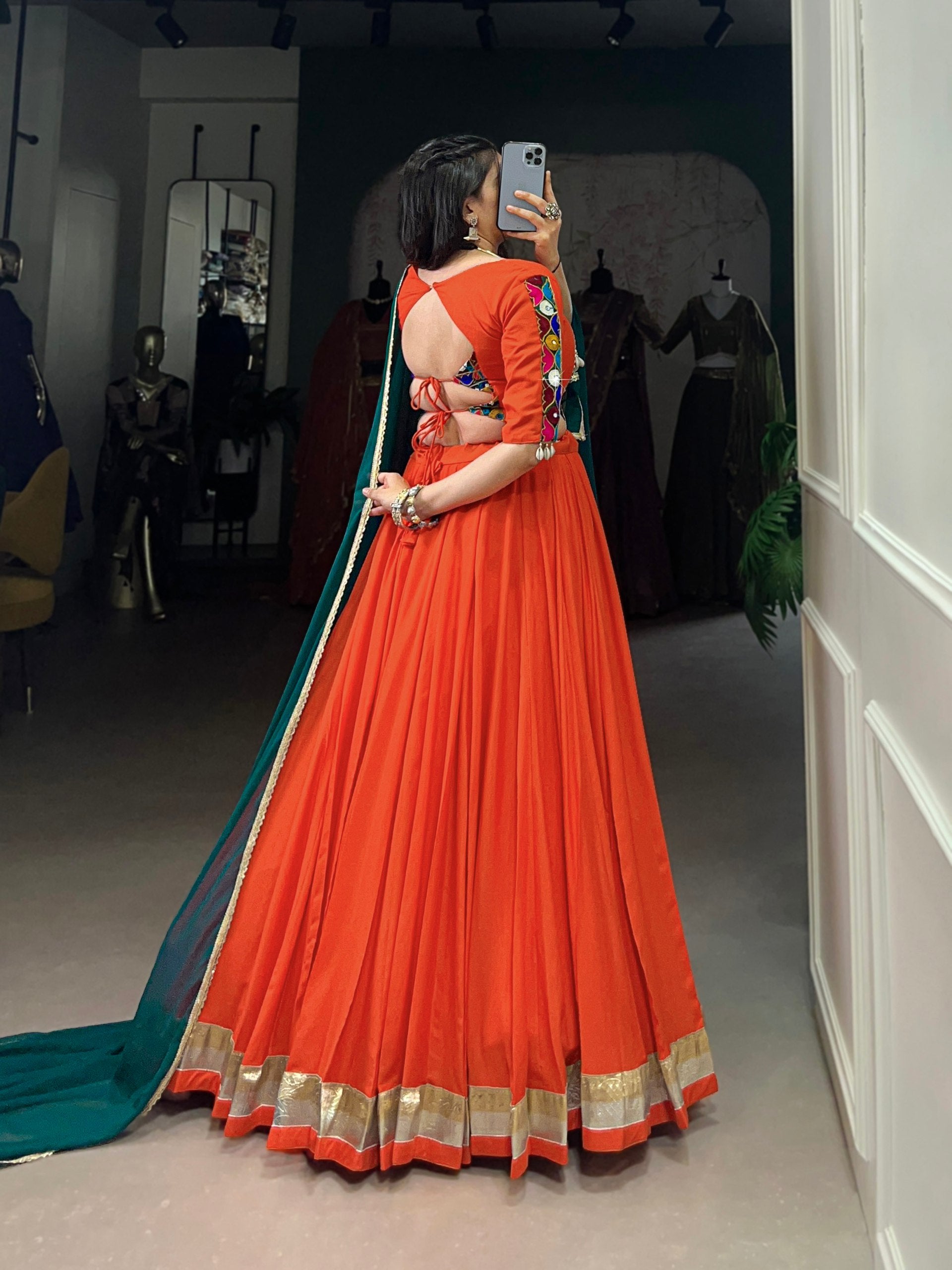 Color_Orange