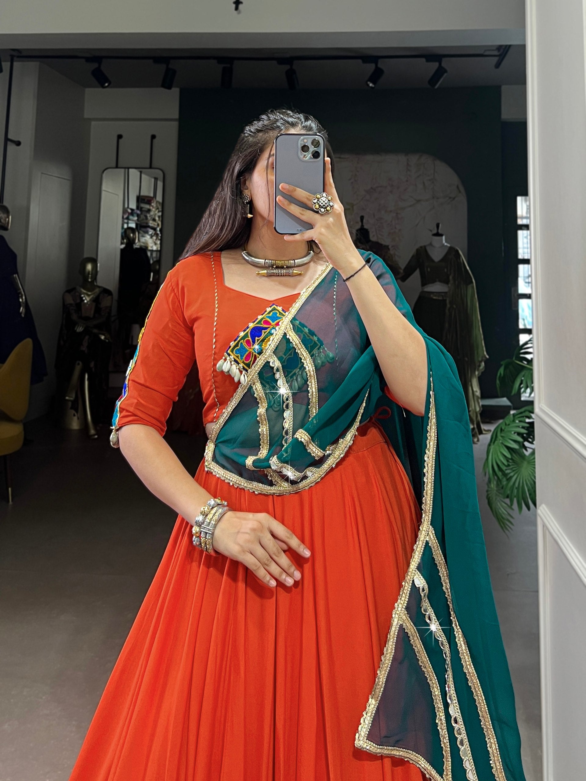 Color_Orange