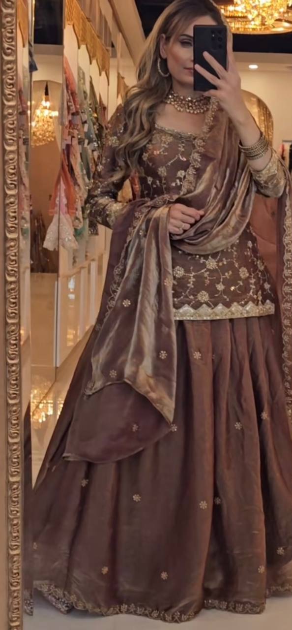 Color_Brown