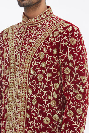 Color_Maroon