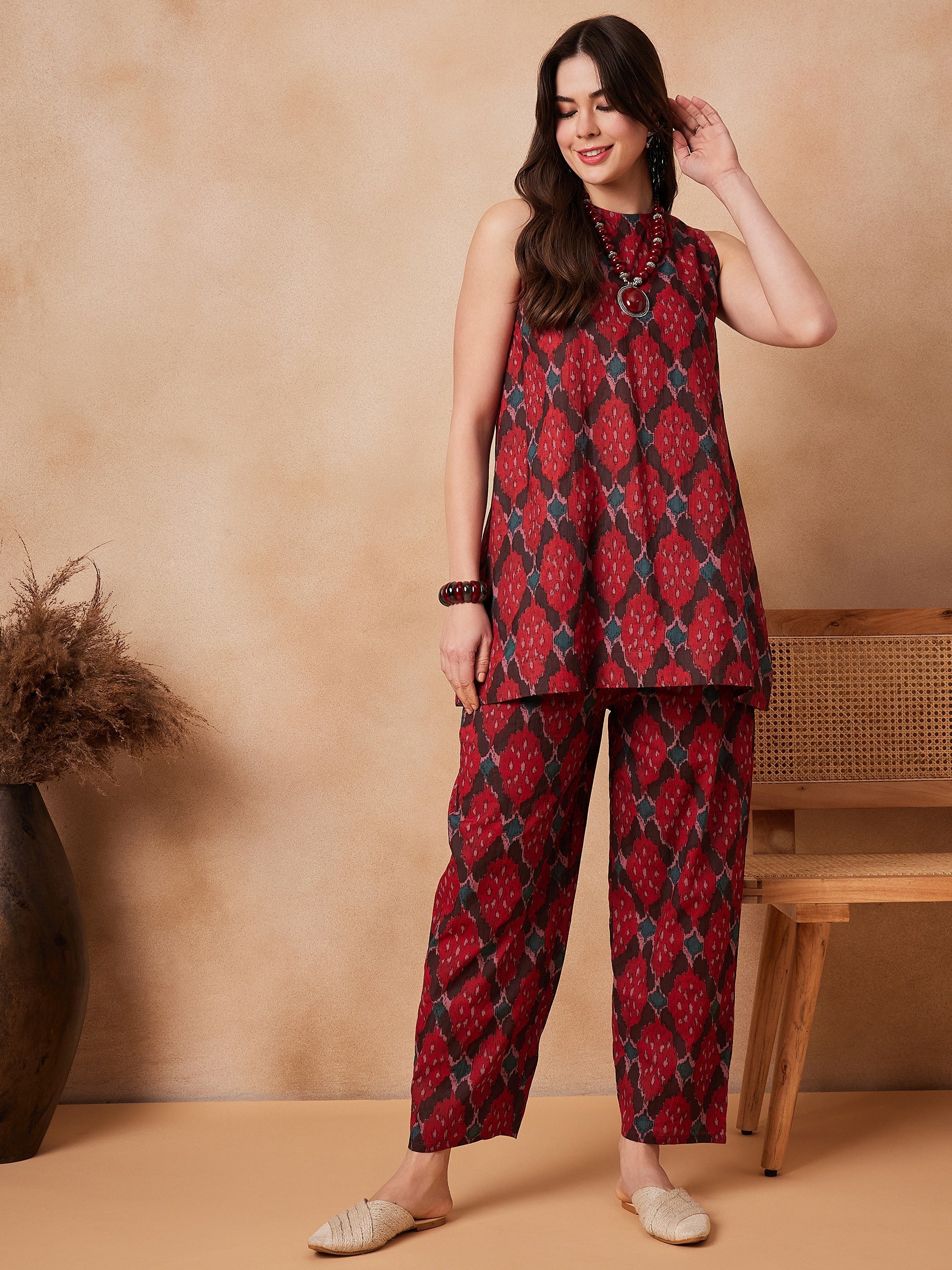 Women's Red Abstarct Printed Coords Set - InWeave