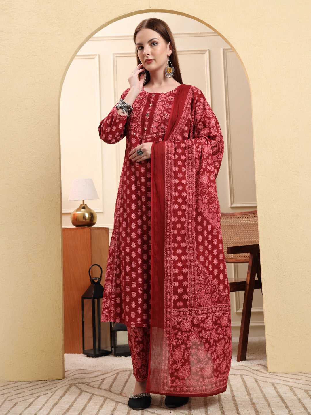 Color_Maroon