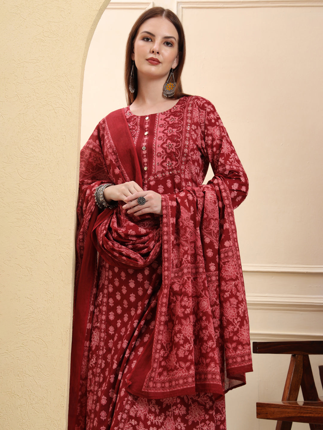 Color_Maroon