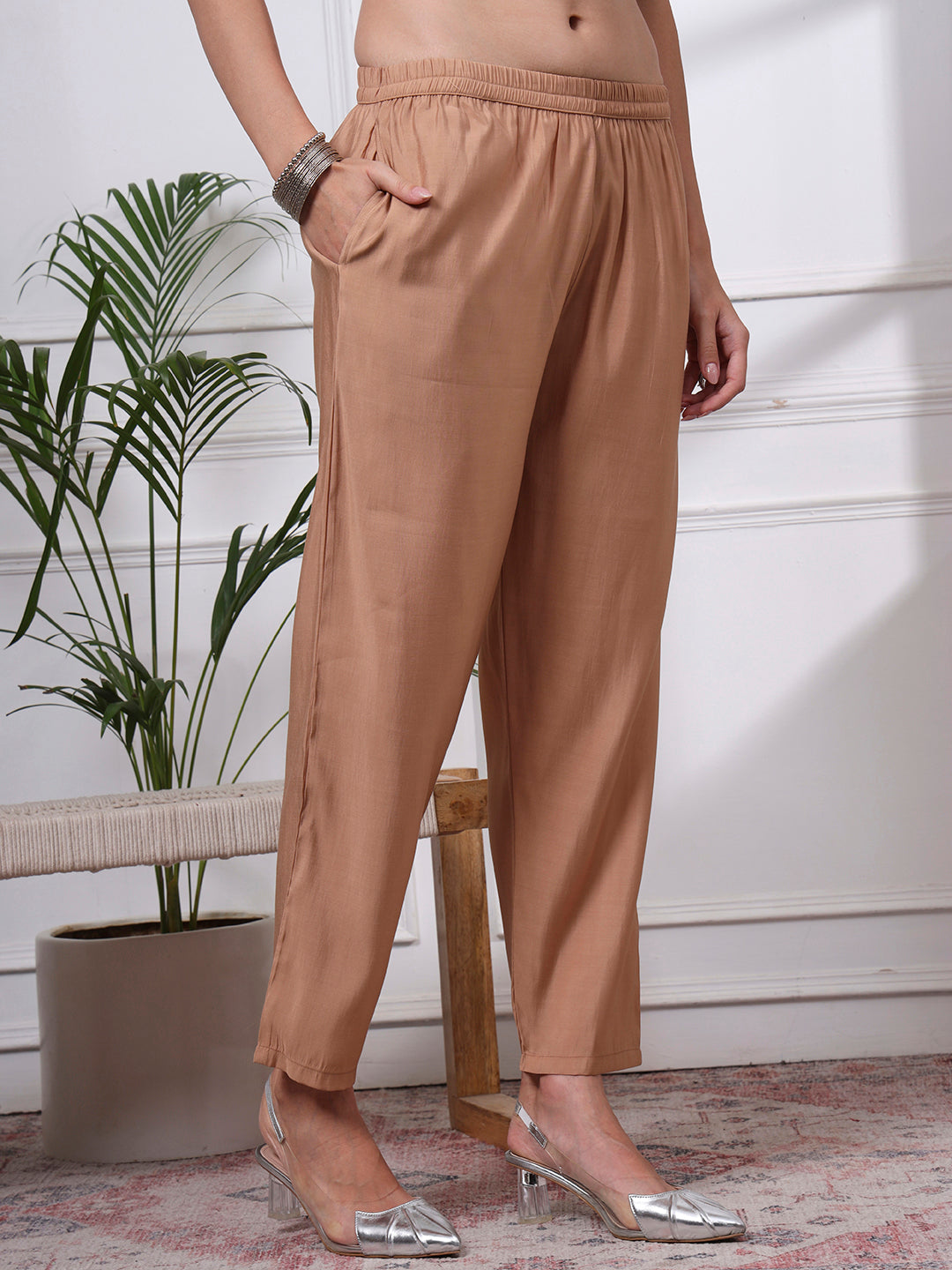 Color_Beige