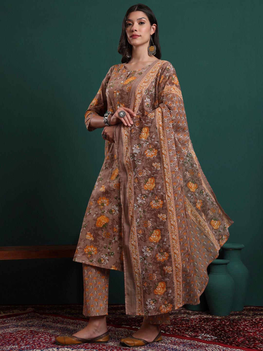 Color_Brown