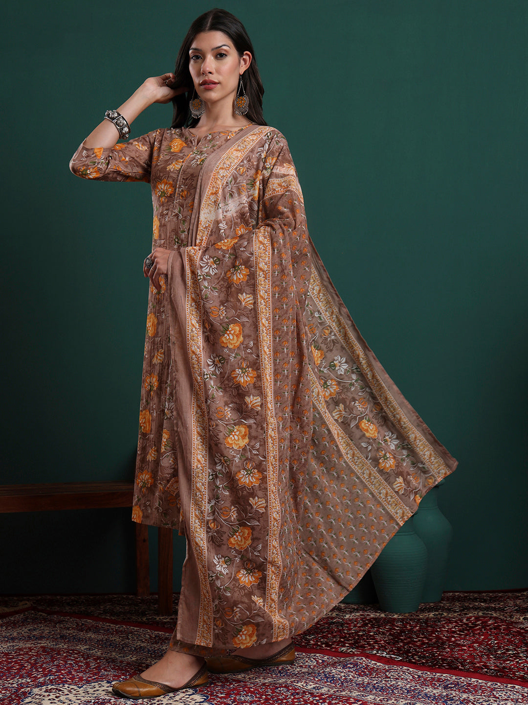 Color_Brown