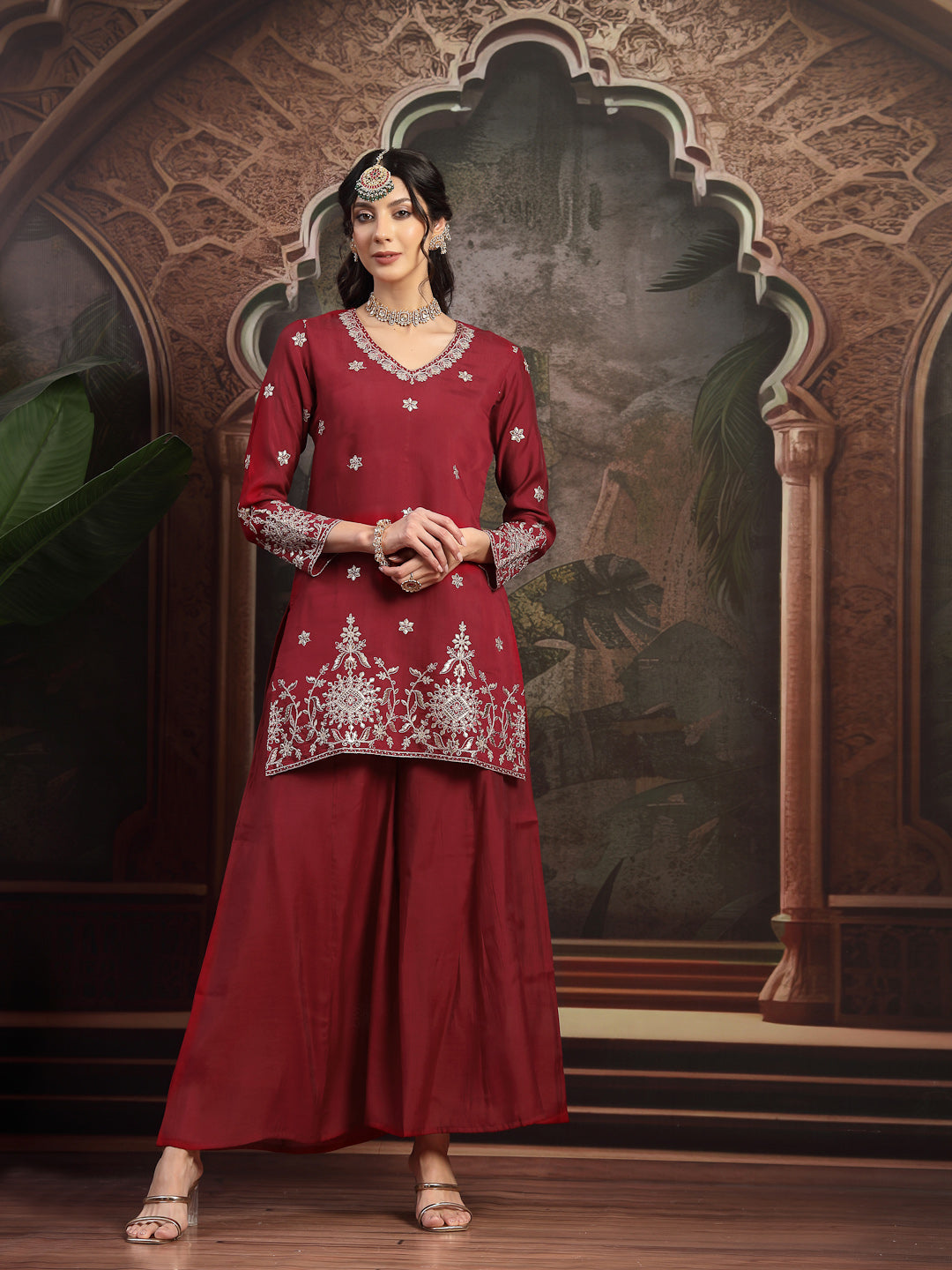 Color_Maroon