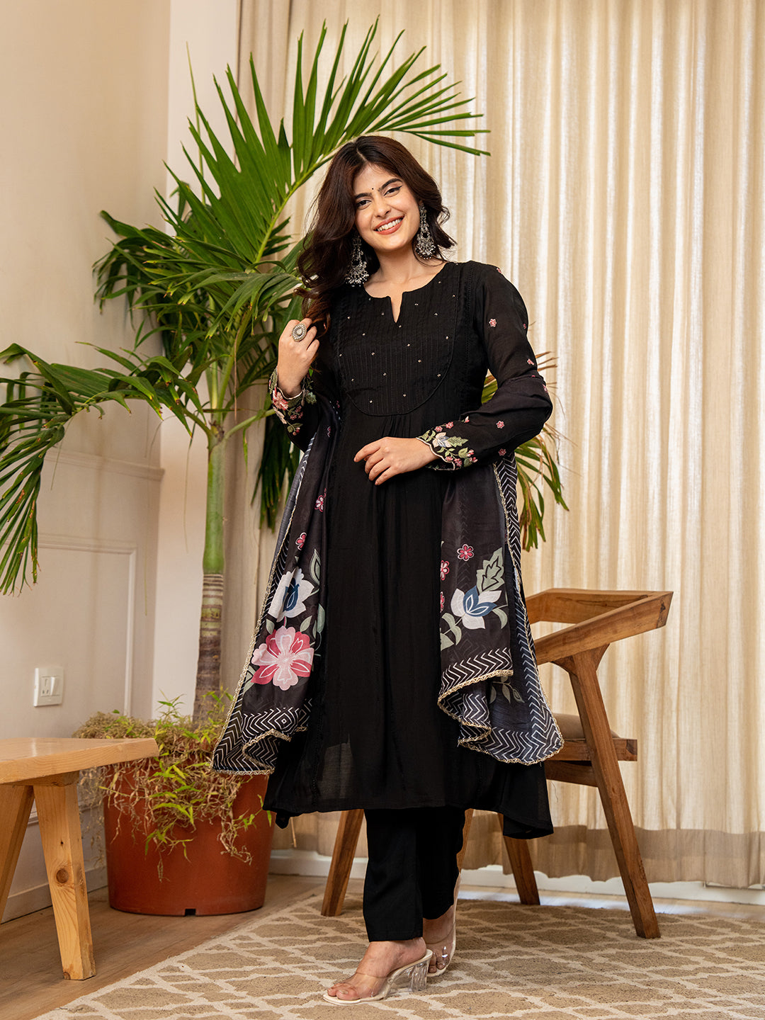Color_Black