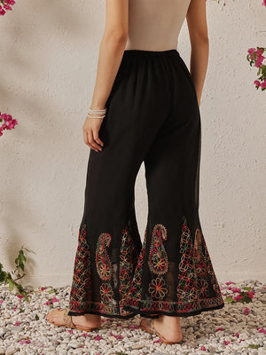 Color_Black