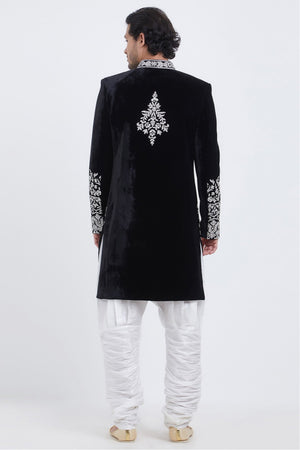 Color_Black