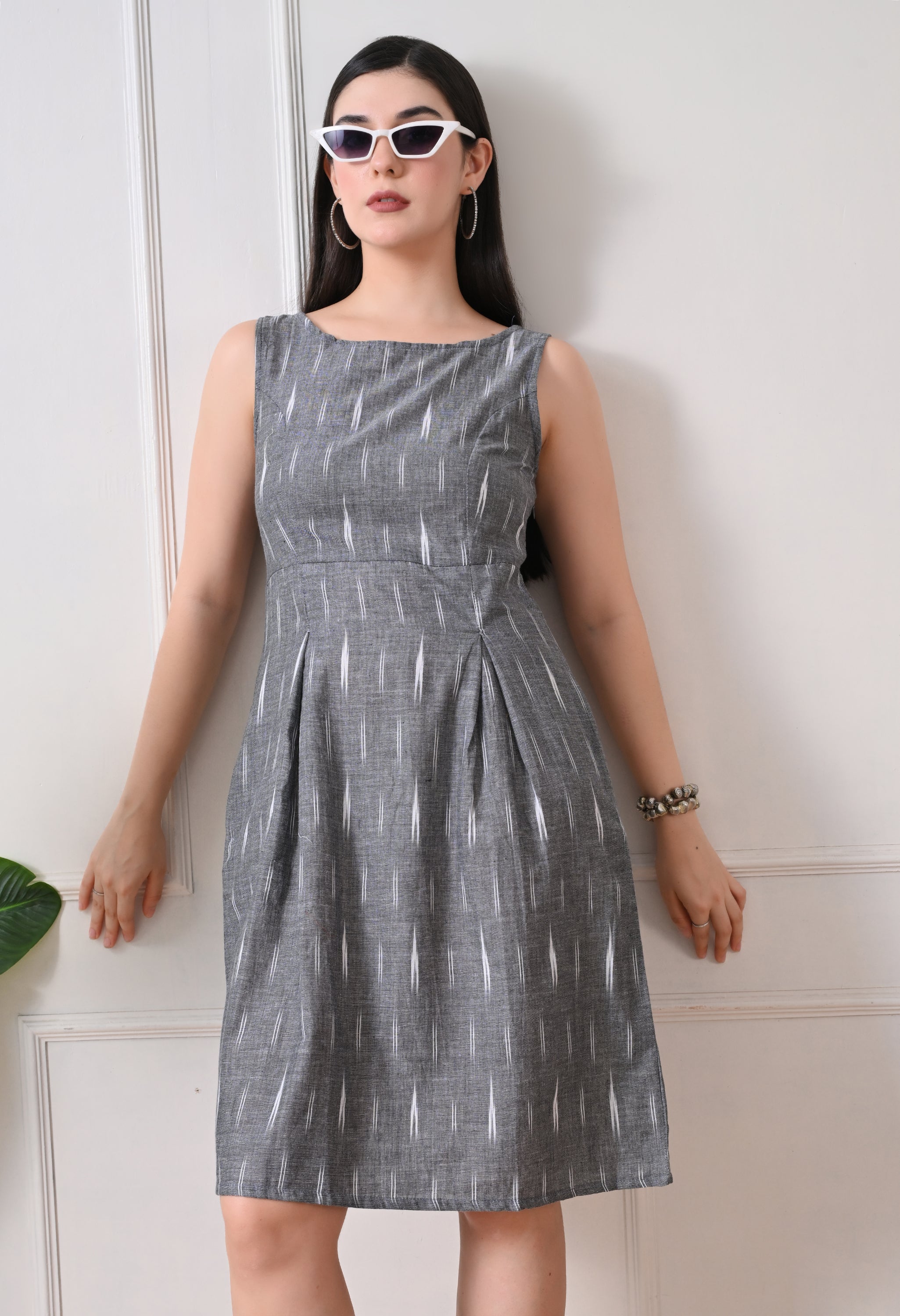 Color_Grey