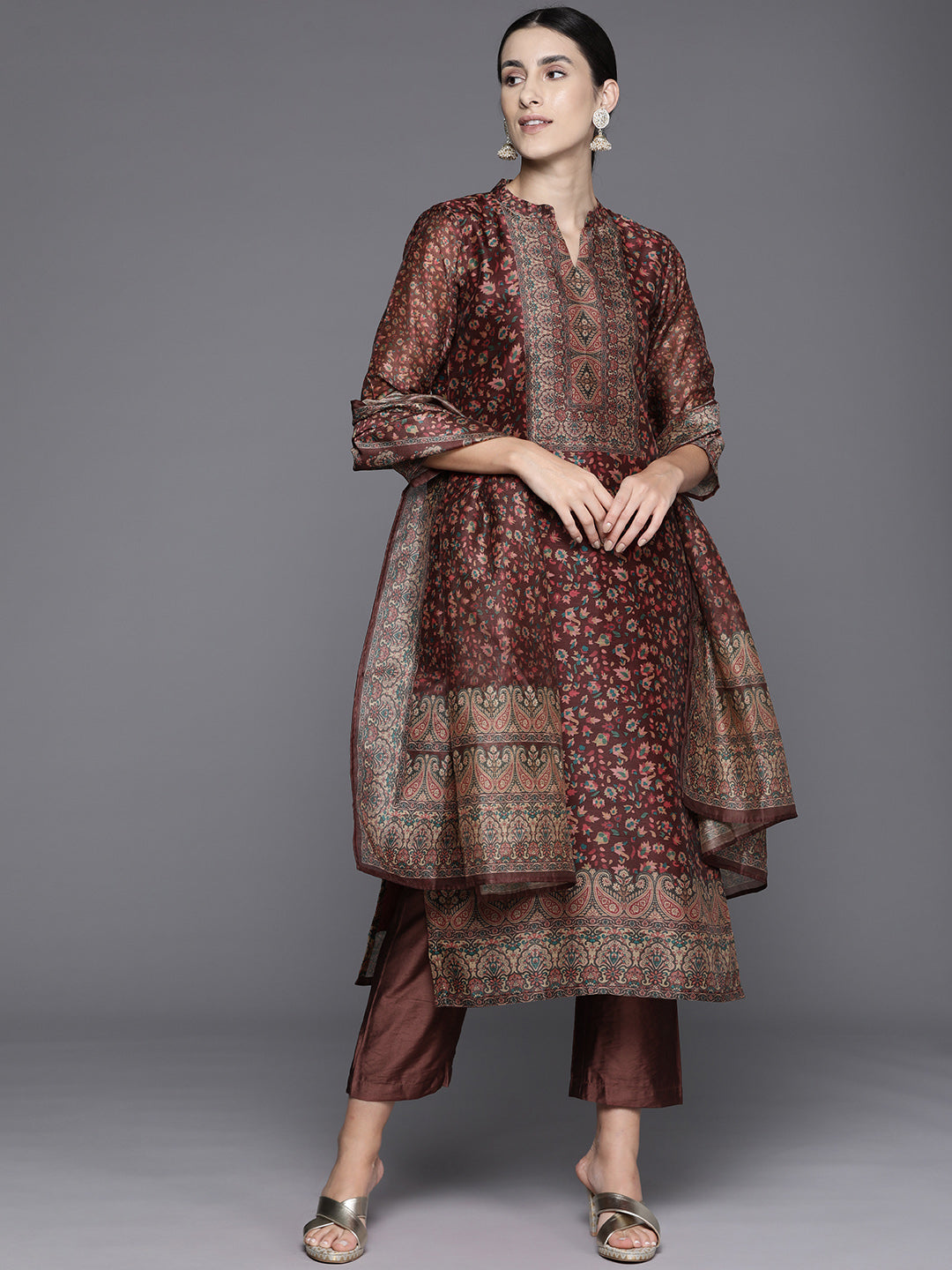 Color_Brown