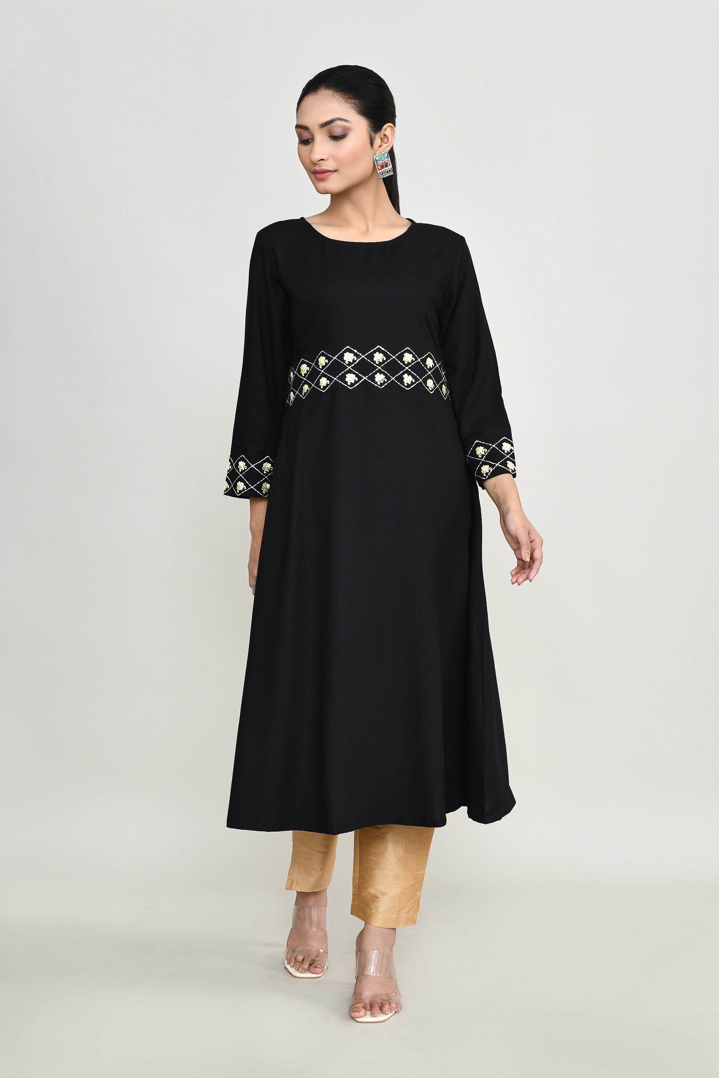 Color_Black