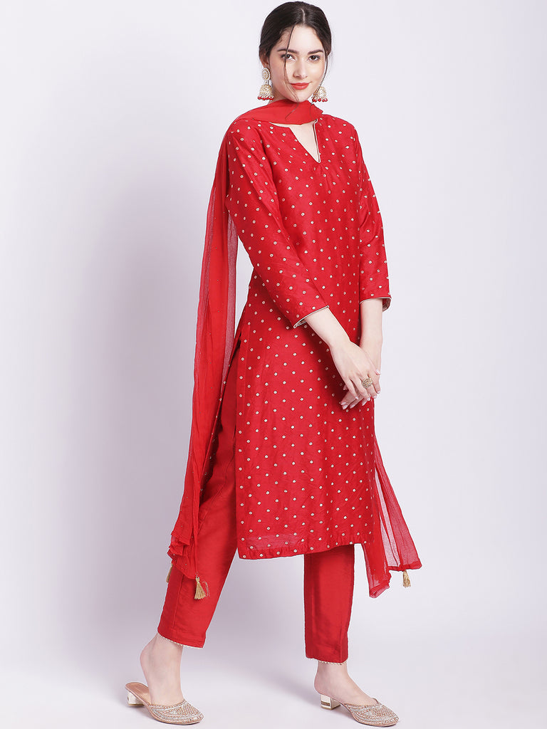 Women's Ethnic Maroon Banarasi Straight Kurti With Straight Pants And Mokaish Dupatta