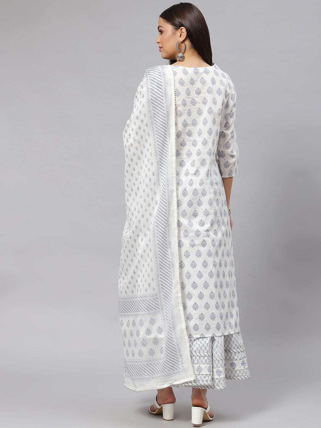 Women's White Floral Straight Kurta Palazzo Set with Dupatta - Taantav