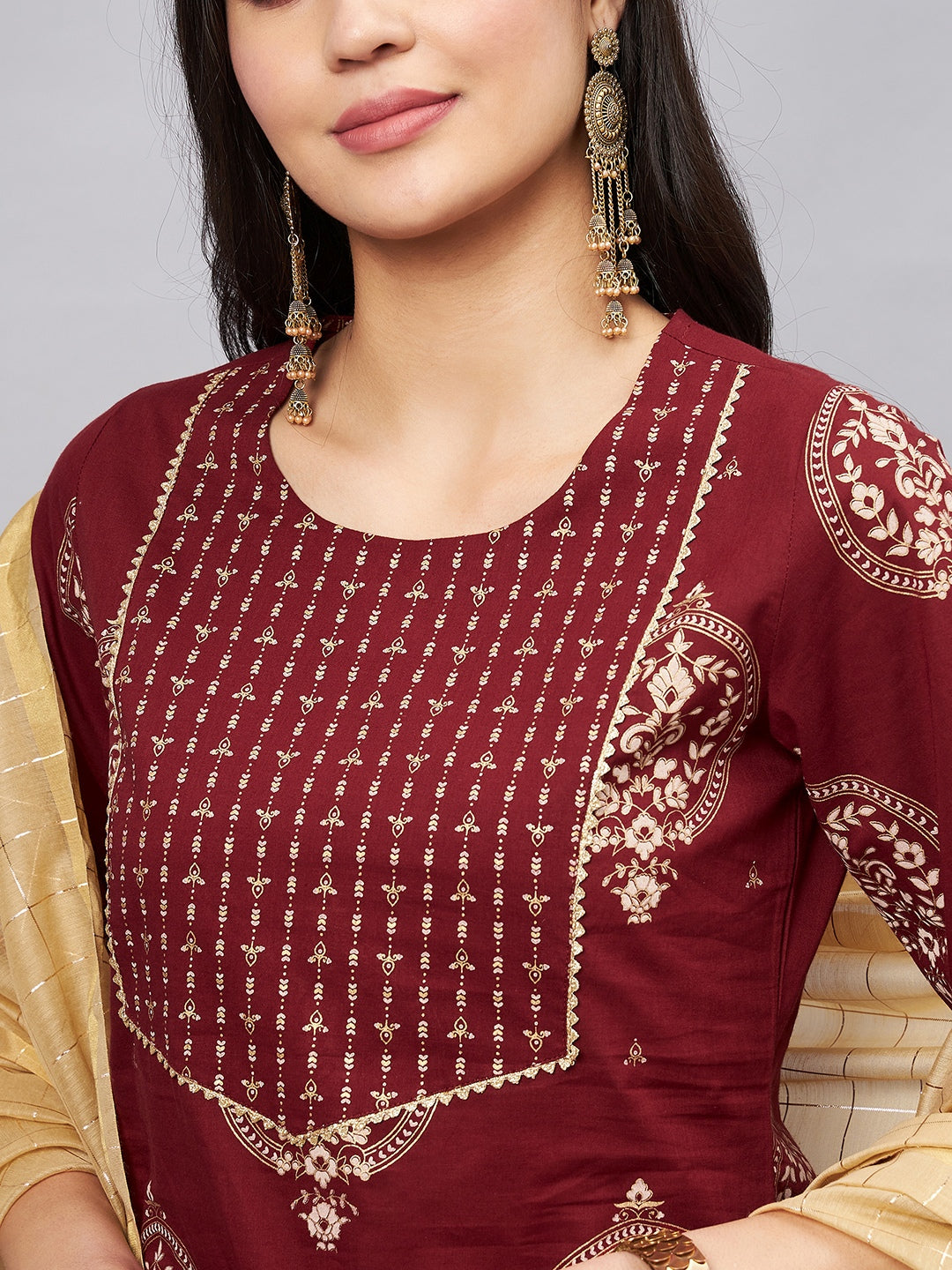 Color_Maroon