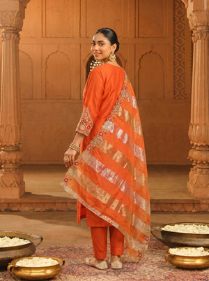Color_Orange