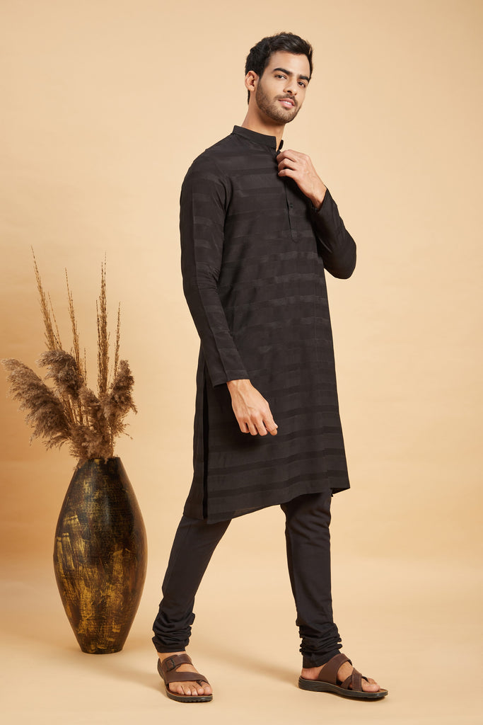 Men's Black Color Stygian Basik Kurta Jacquard