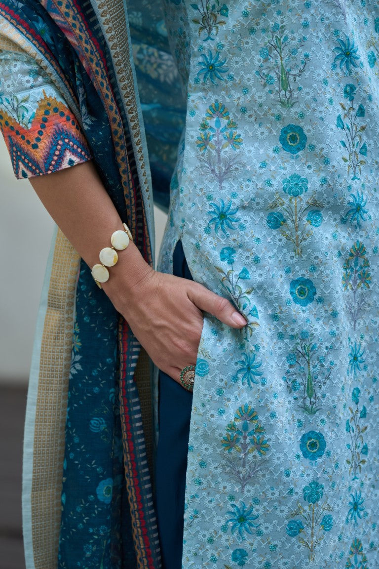 Women's Sky Cotton Chikankari Kurta Set