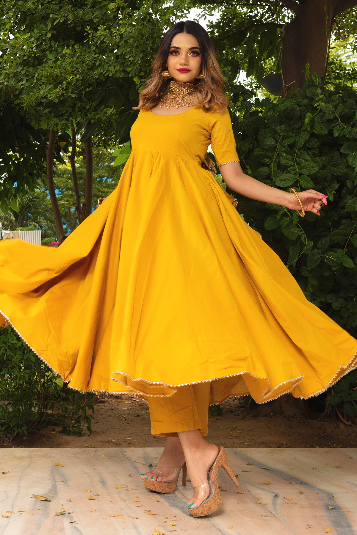 Yellow anarkali | Stylish dress book, Simple pakistani dresses, Stylish  dresses for girls