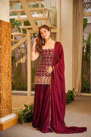 Color_Maroon