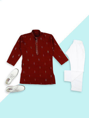 Color_Maroon