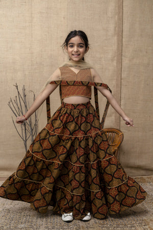 Color_Brown