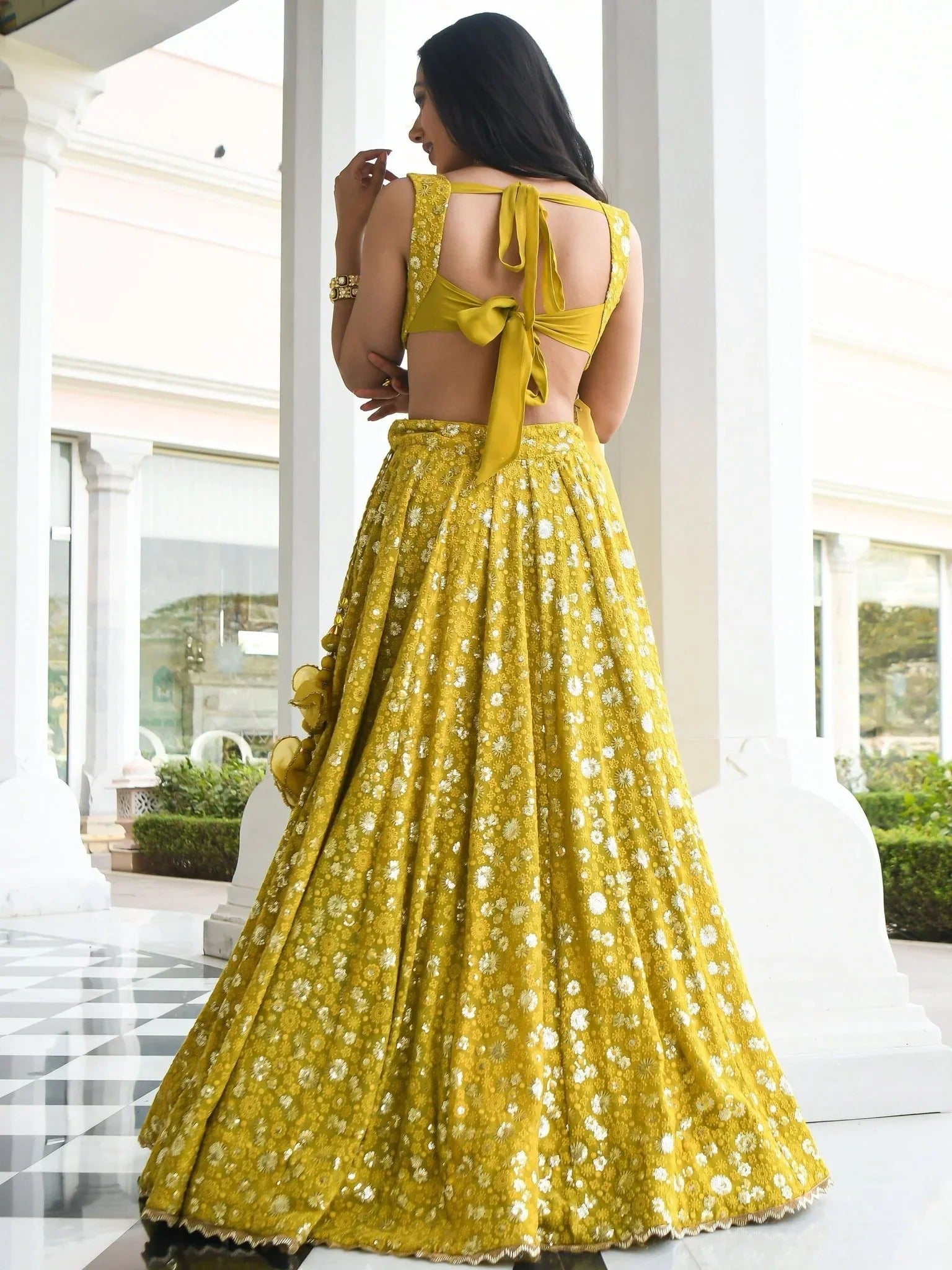 Color_yellow