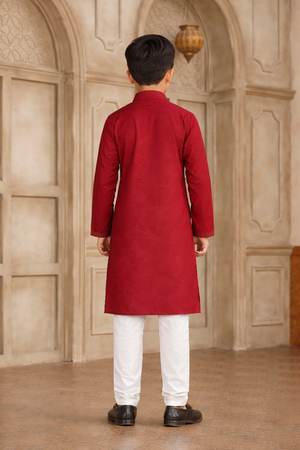 Color_Maroon