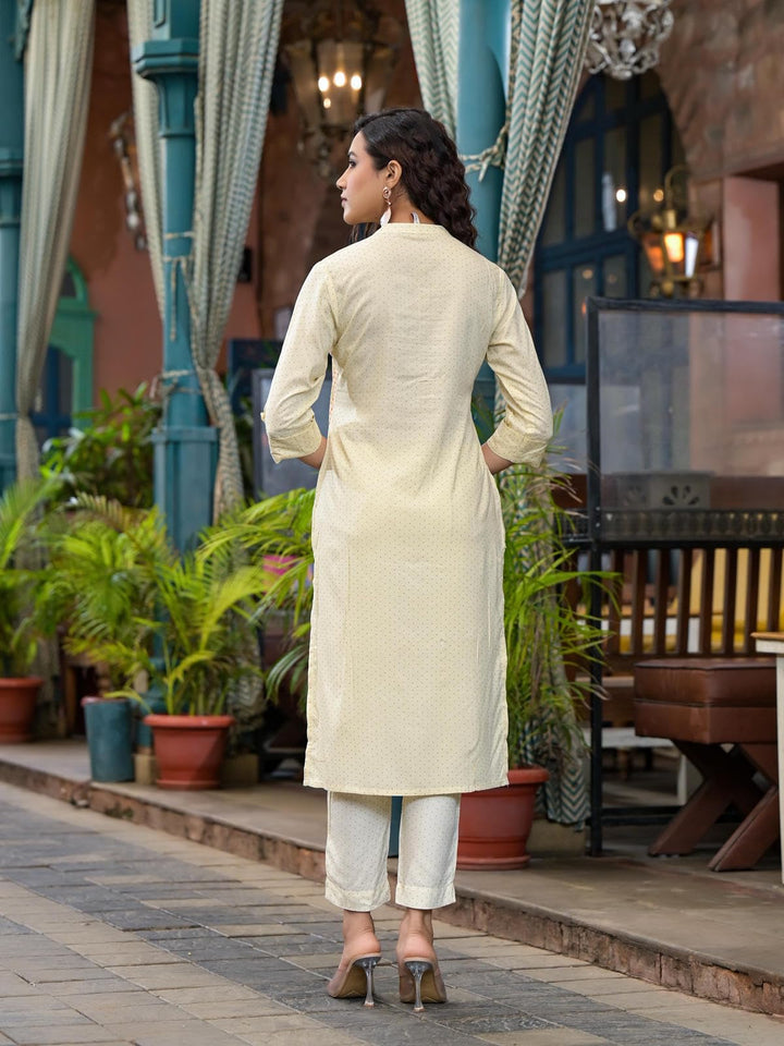 Women's Ivory Liva Rayon Printed  Kurta Set