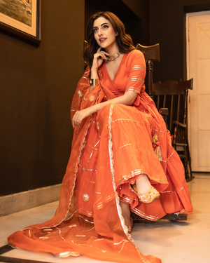 Color_Orange