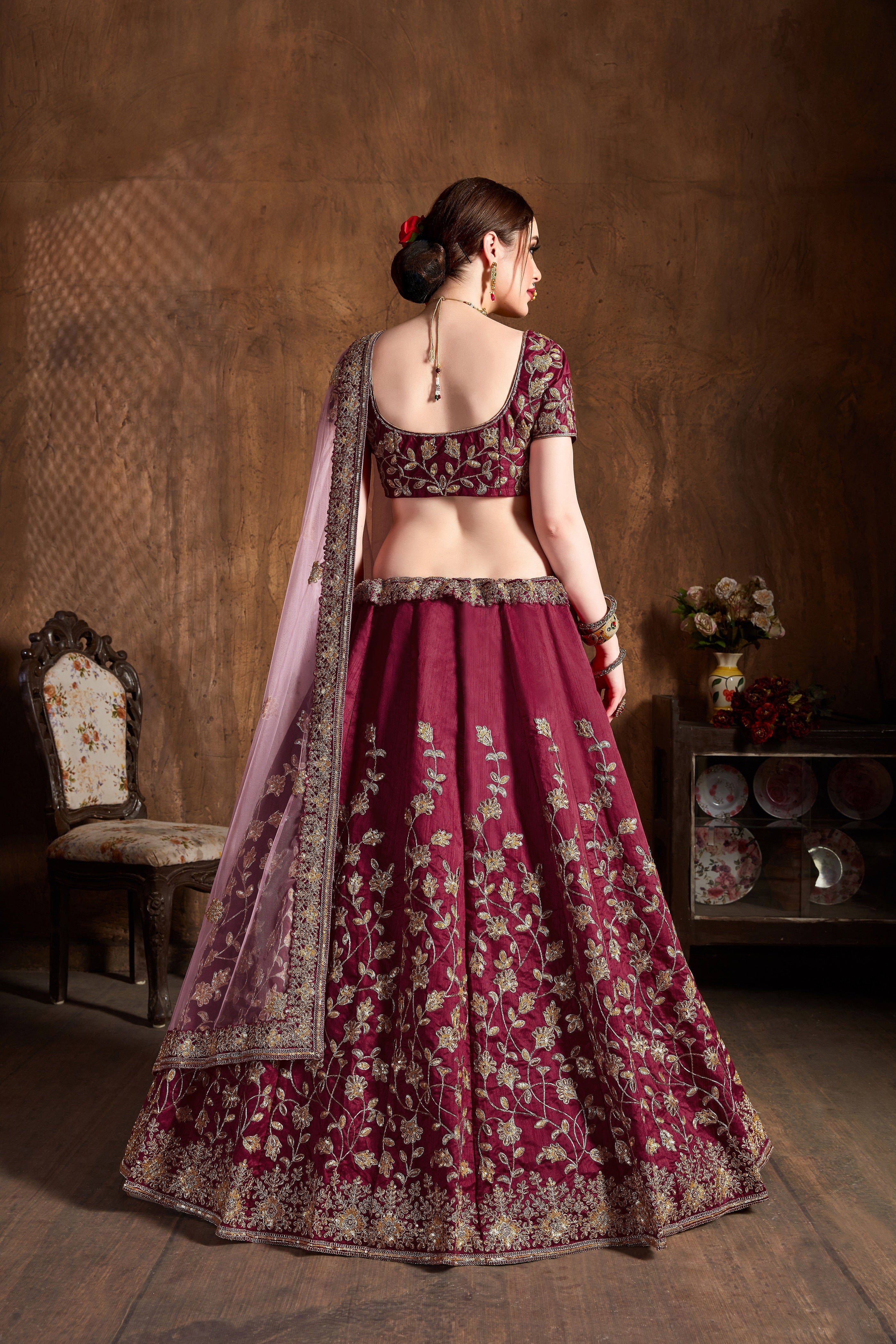 Color_Maroon