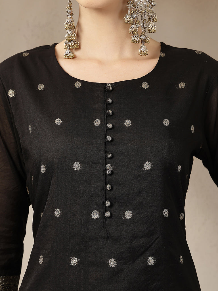 Color_Black