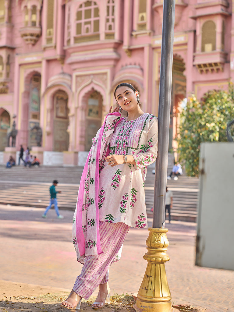 Color_Pink