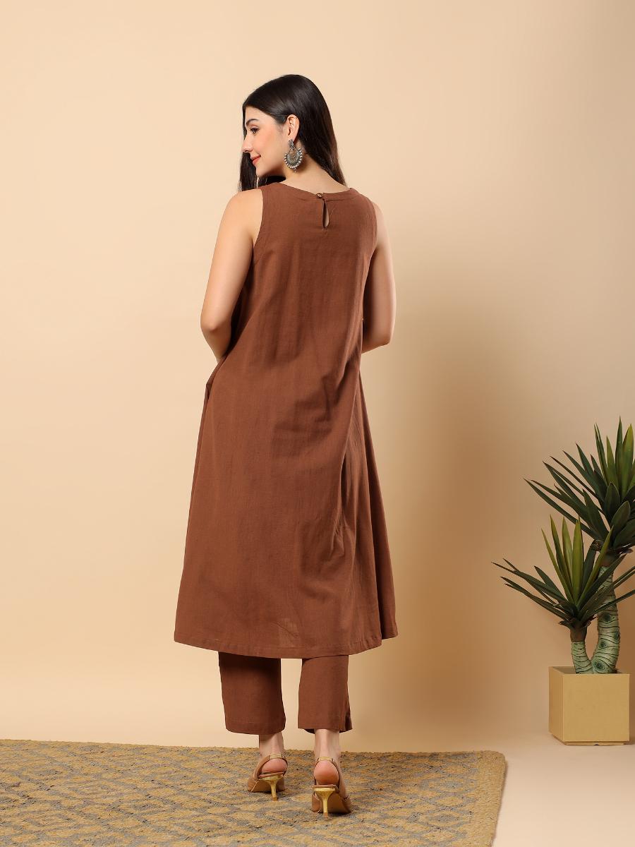 Color_Brown