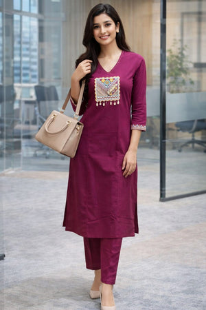 Color_Burgundy