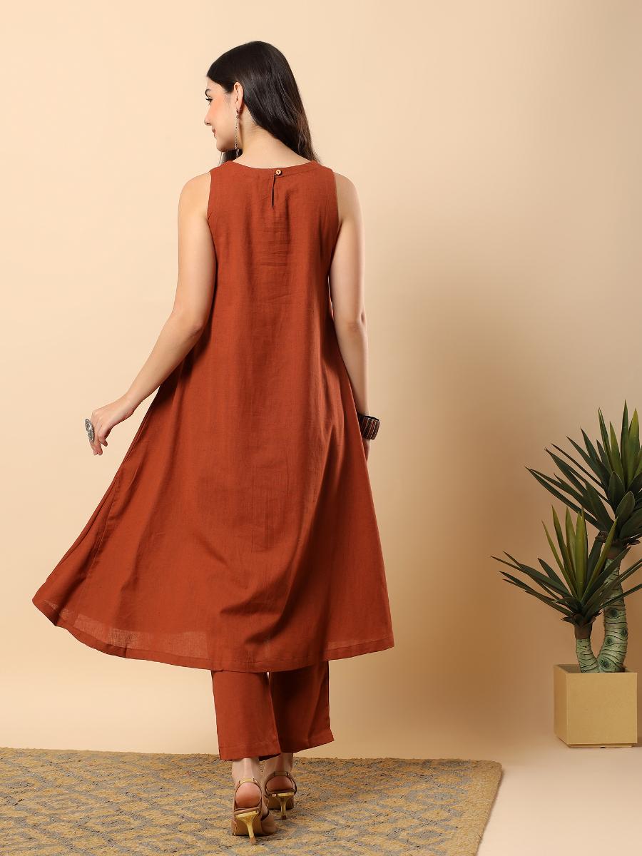 Color_Brown