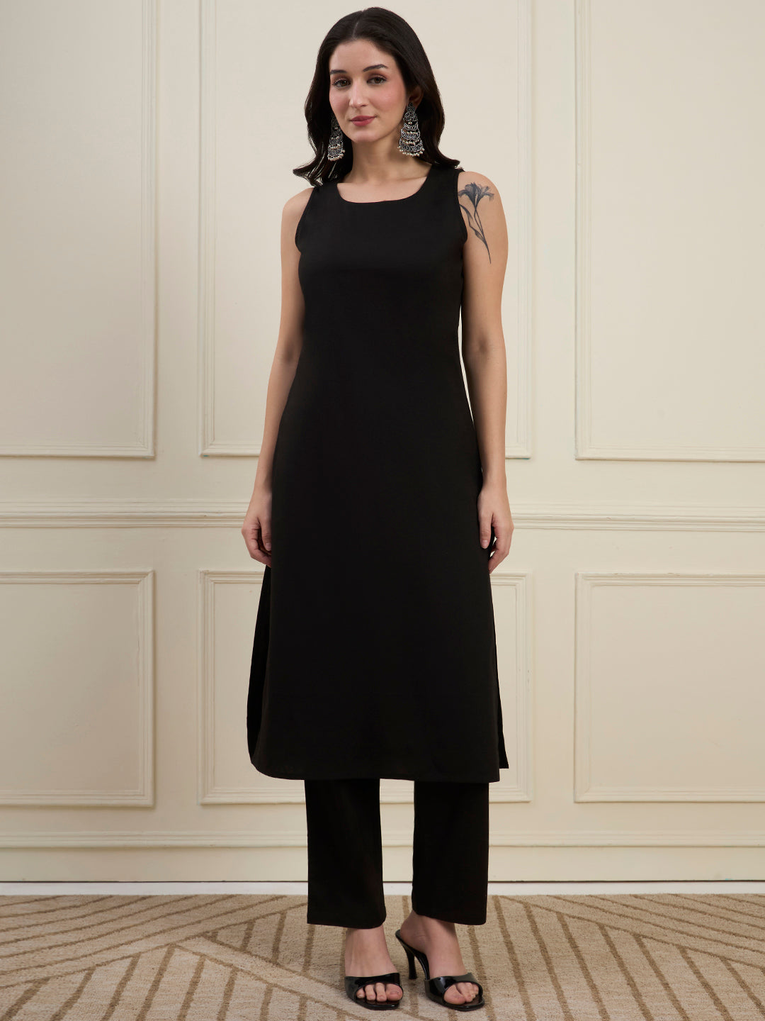 Color_Black